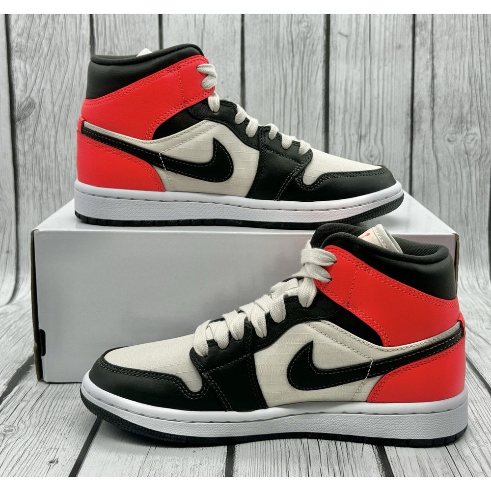 Nike Women's Air Jordan 1 Mid SE Newsprint Size 5.5 DQ6078‑100 - Picture 4 of 8